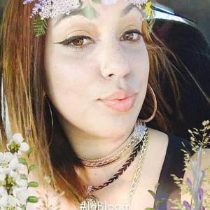 Meet your Posher, Joan